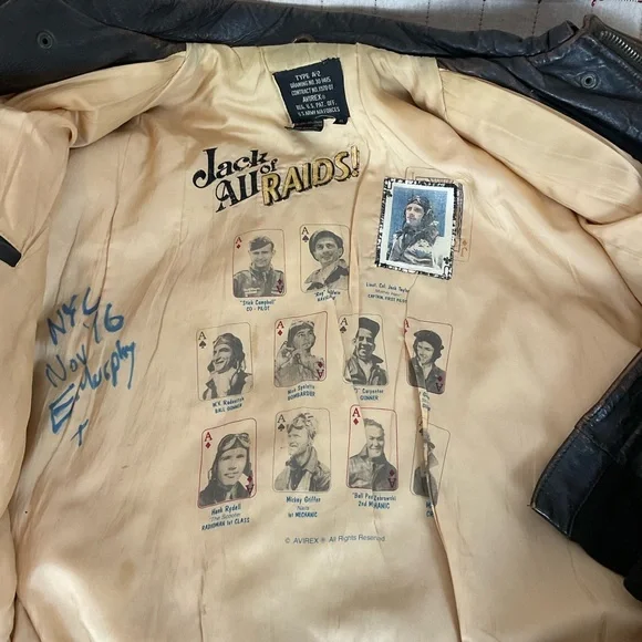 Vintage Avirex Jack Of All Raids Sack Time Nose Art A2 XL Leather Bomber Jacket - Picture 10 of 16